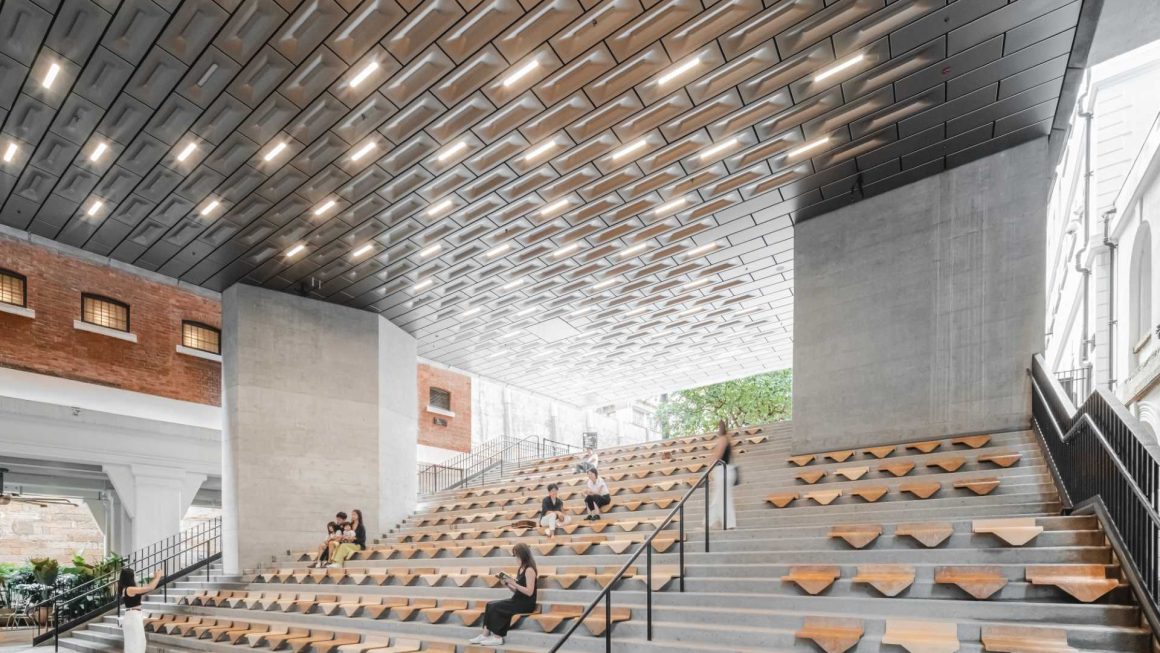 Chairs For Sitting On Stairs